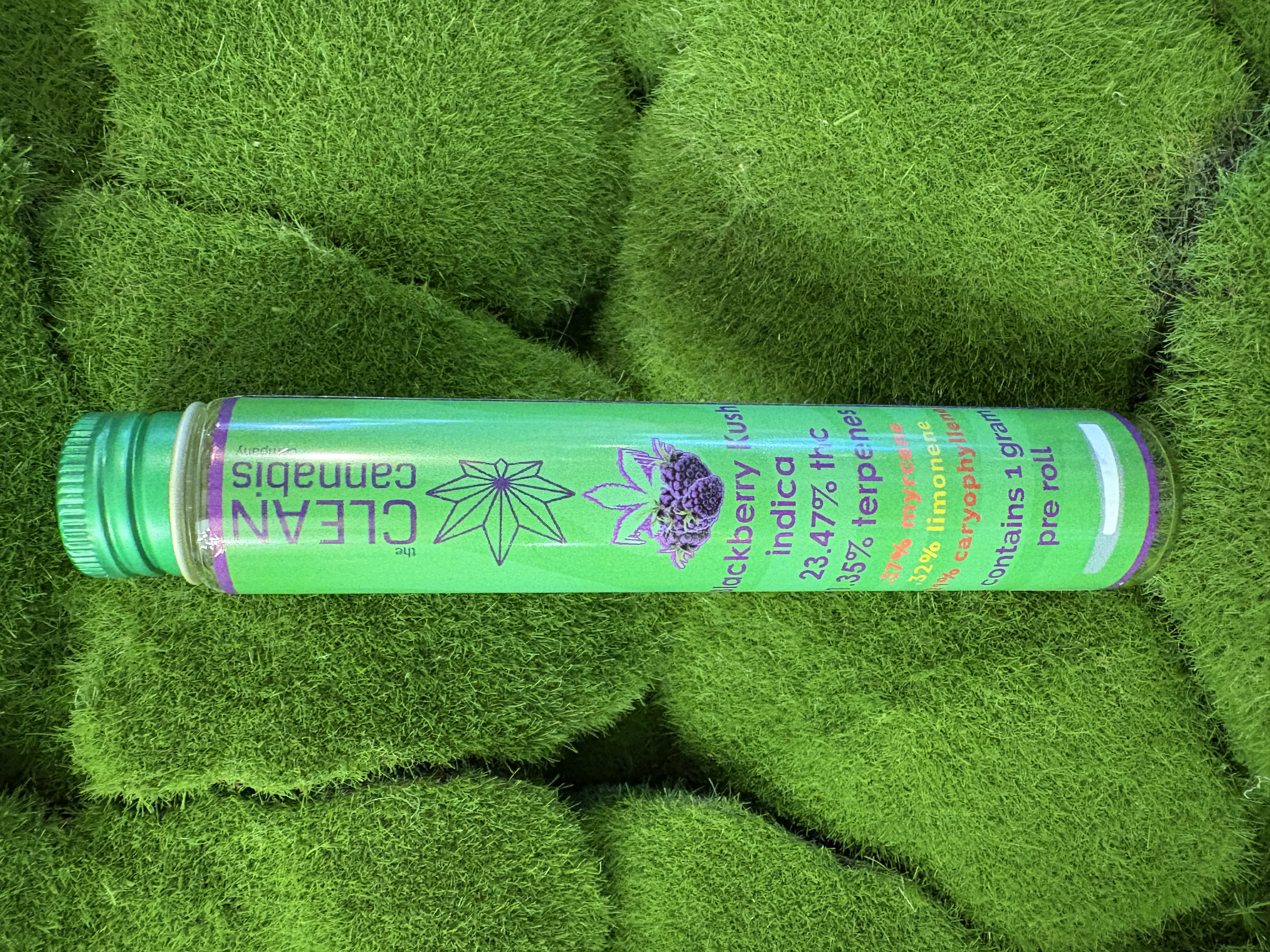 Photograph of product: Pre Roll Single | Blackberry Kush | The Clean Oui'd Company