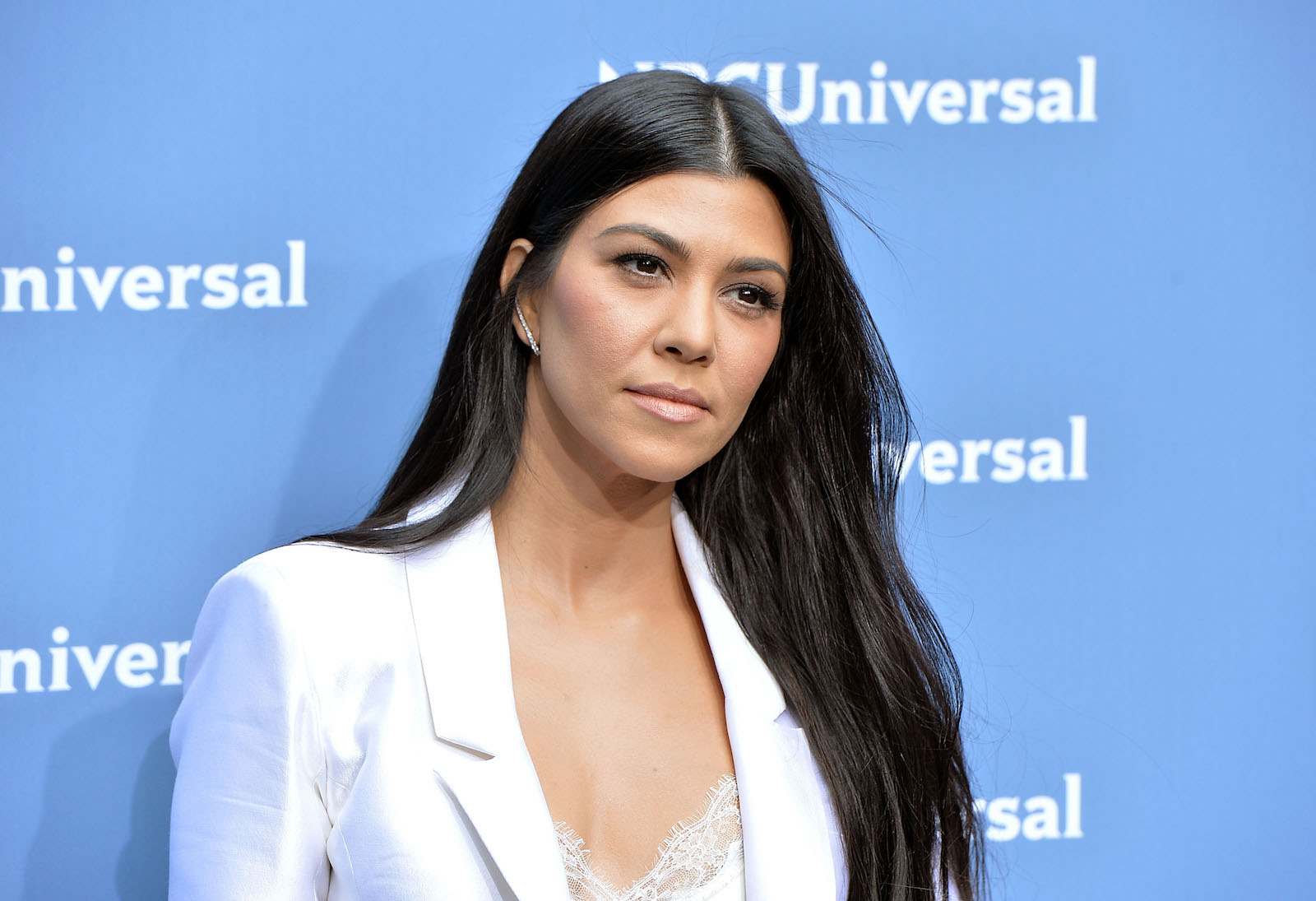 what-is-kourtney-kardashian-doing-on-capitol-hill-main-image.jpg