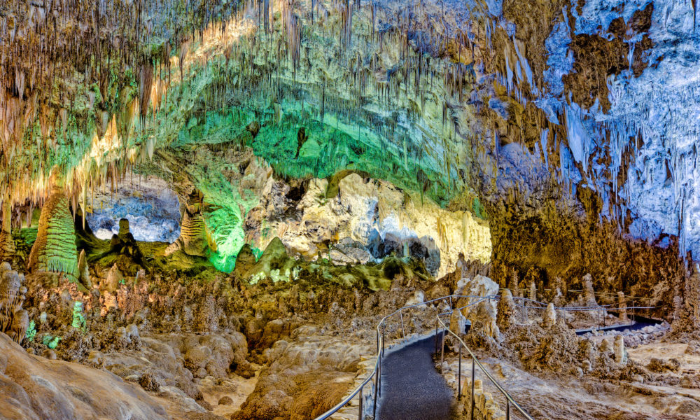 carlsbad-caverns-main-image