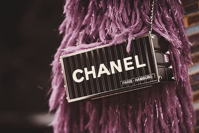 how-to-spot-a-fake-designer-bag-chanel