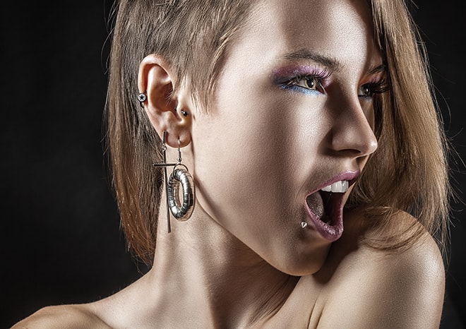 How-To-Prepare-For-Your-First-Body-Piercing-girl-with-piercings