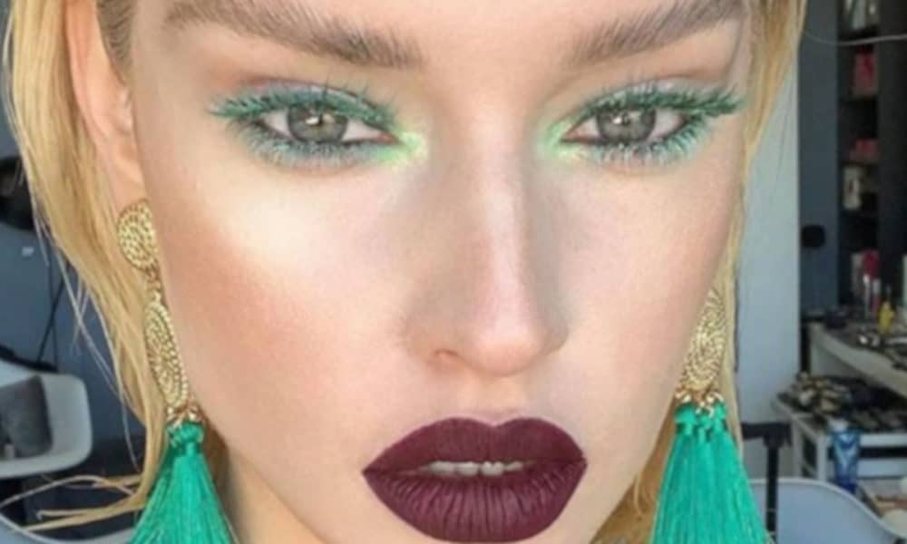 Sexy New Ways to Wear The Brightest Makeup Colors 3