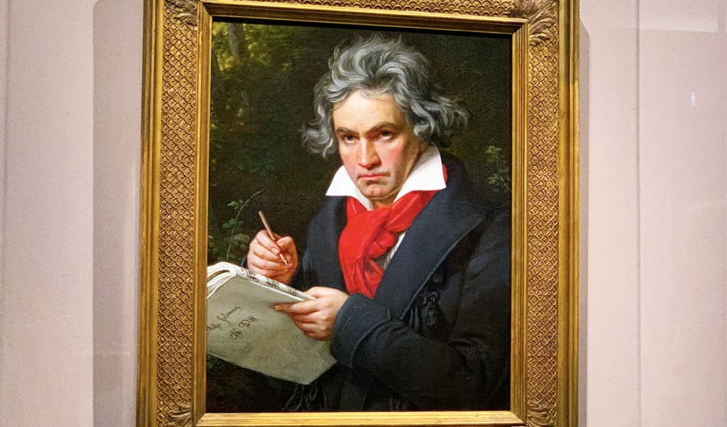 interesting-facts-you-dont-konw-about-beethoven-viva-glam-beethoven-painting-main-image