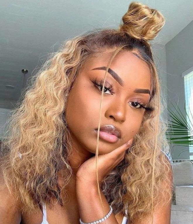 messy hairstyles that are perfect for humid summer weather