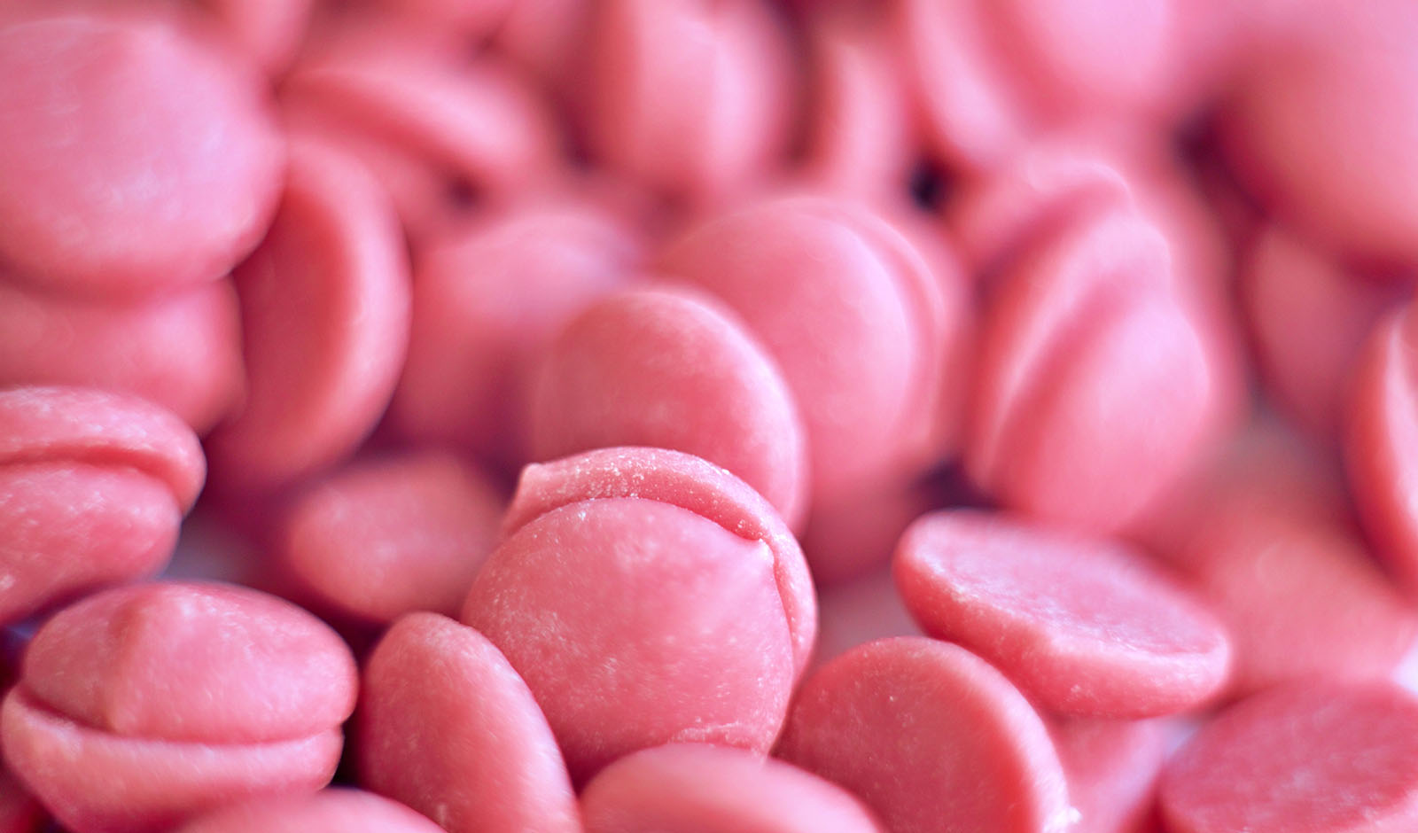 pink chocolate for vegans