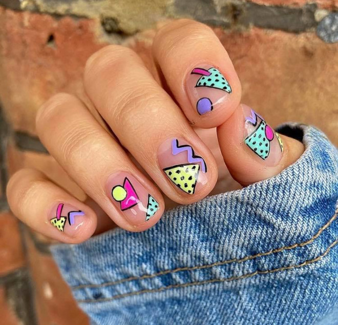 90s Nails Are Blowing Up On Instagram 7 VIVA GLAM MAGAZINE 