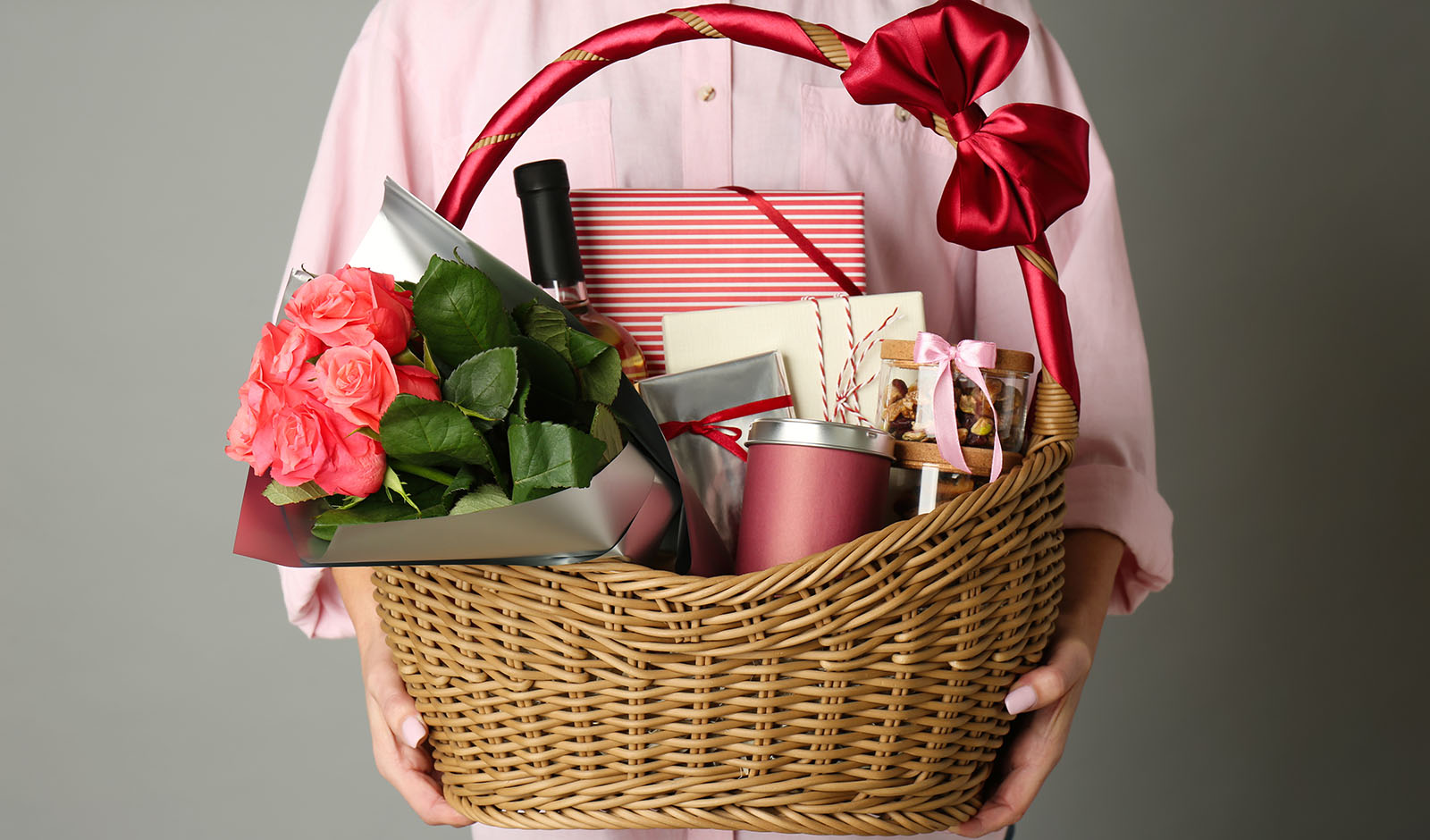 GOURMET BASKET Gift Basket in Houma, LA - Hearts Desire Managed by PAR  Floral