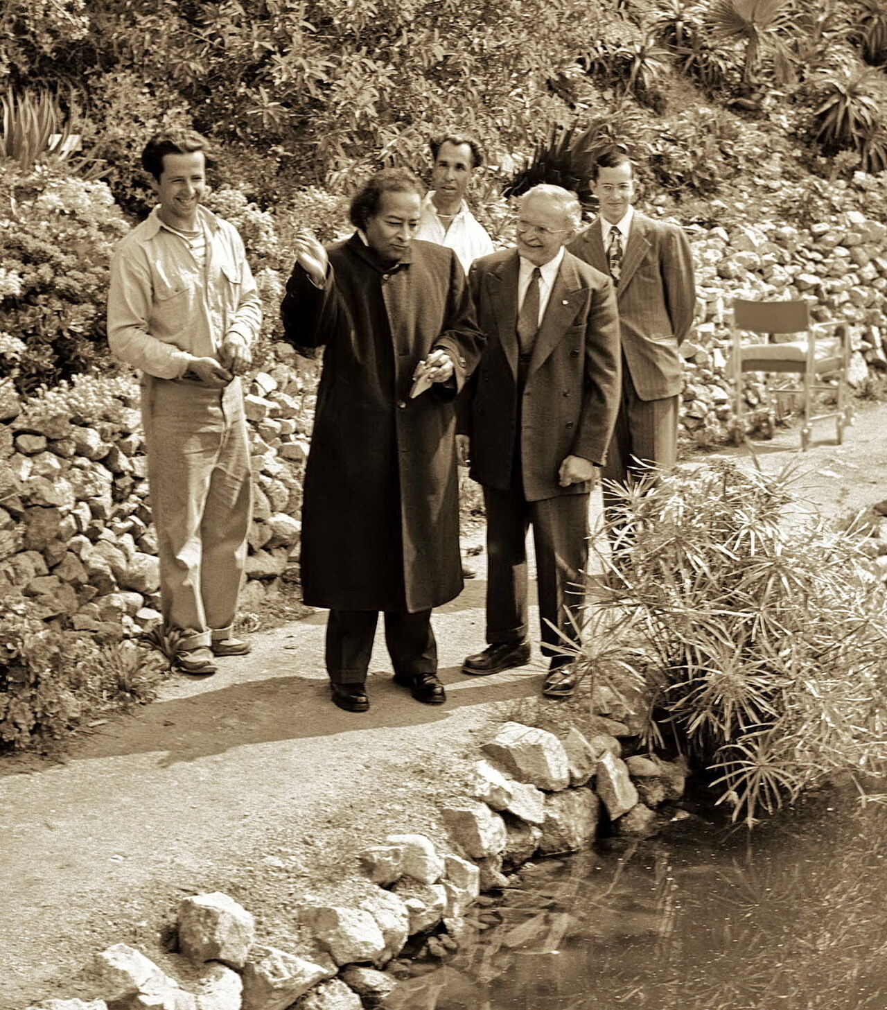 B Summer 2021 Appeal Yogananda at the Lake Shrine